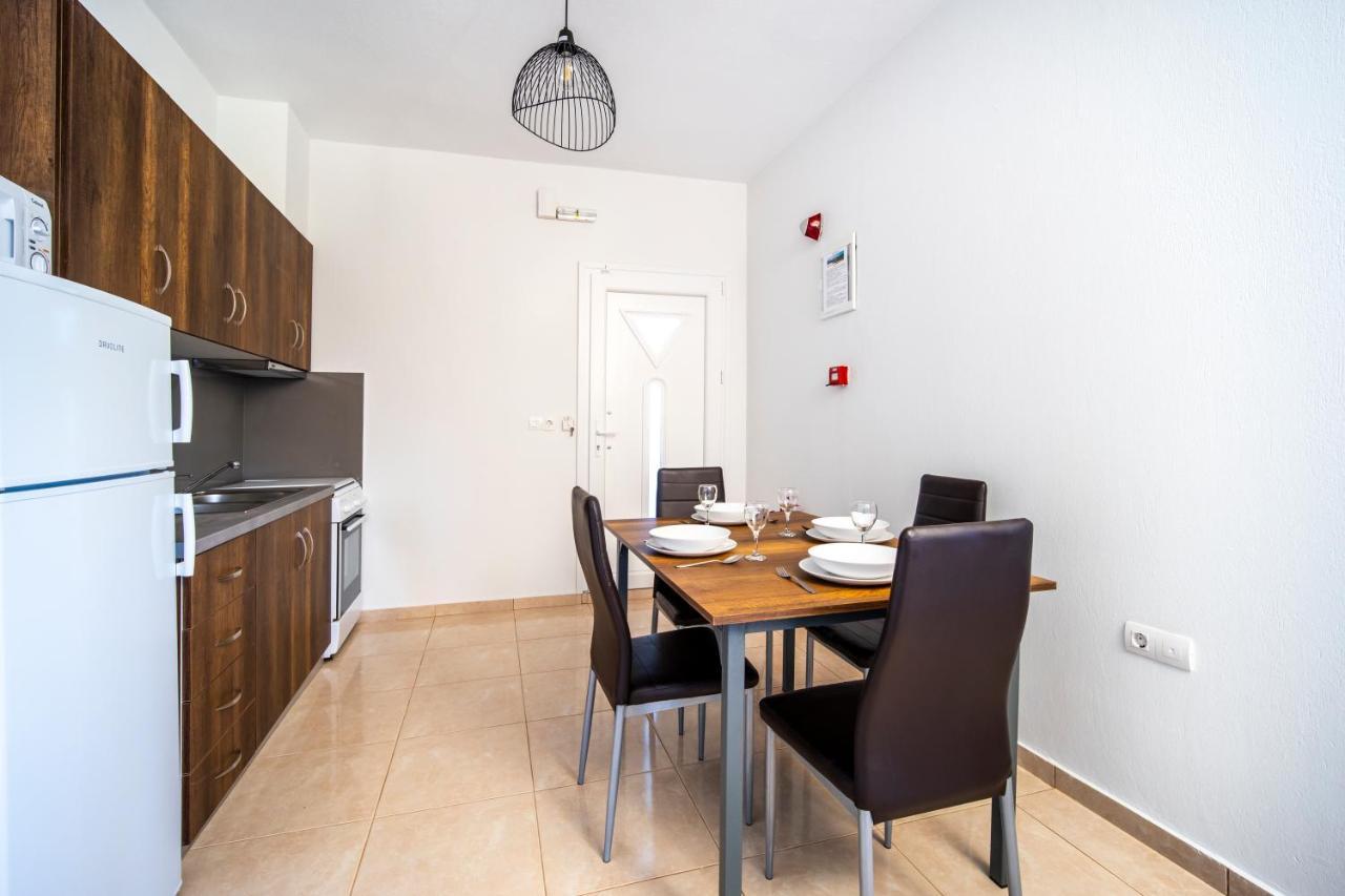 Onites Elegant Suites สกาลา โปเตมิอัส ภายนอก รูปภาพ